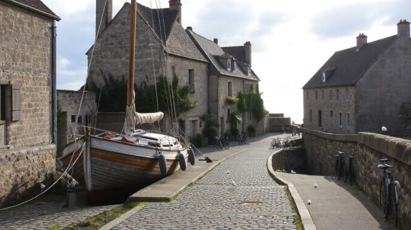 Découvrez les avantages d'installer un store dans le Morbihan
